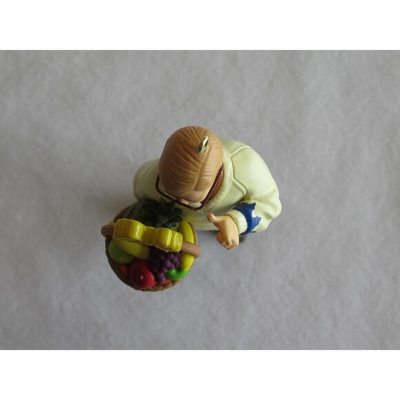 2022 Hallmark RALPHIE'S TEACHER GIFT A Christmas Story  Keepsake Ornament NEW - Picture 7 of 10